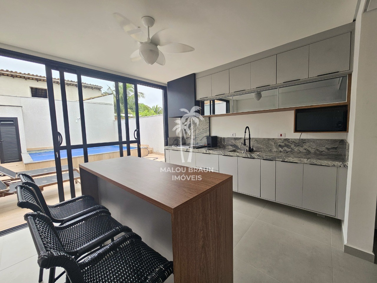 Casa, 4 quartos, 250 m² - Foto 1