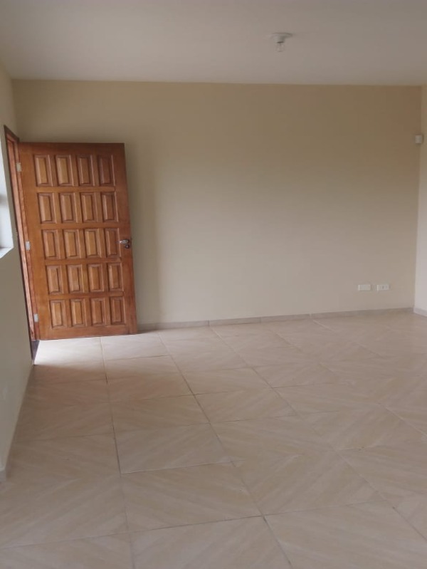 Casa à venda com 2 quartos, 70m² - Foto 6