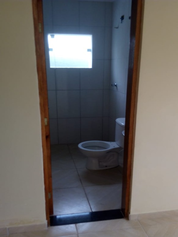 Casa à venda com 2 quartos, 70m² - Foto 16