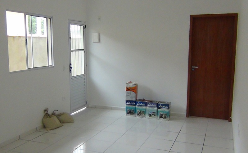 Casa à venda com 2 quartos, 50m² - Foto 9