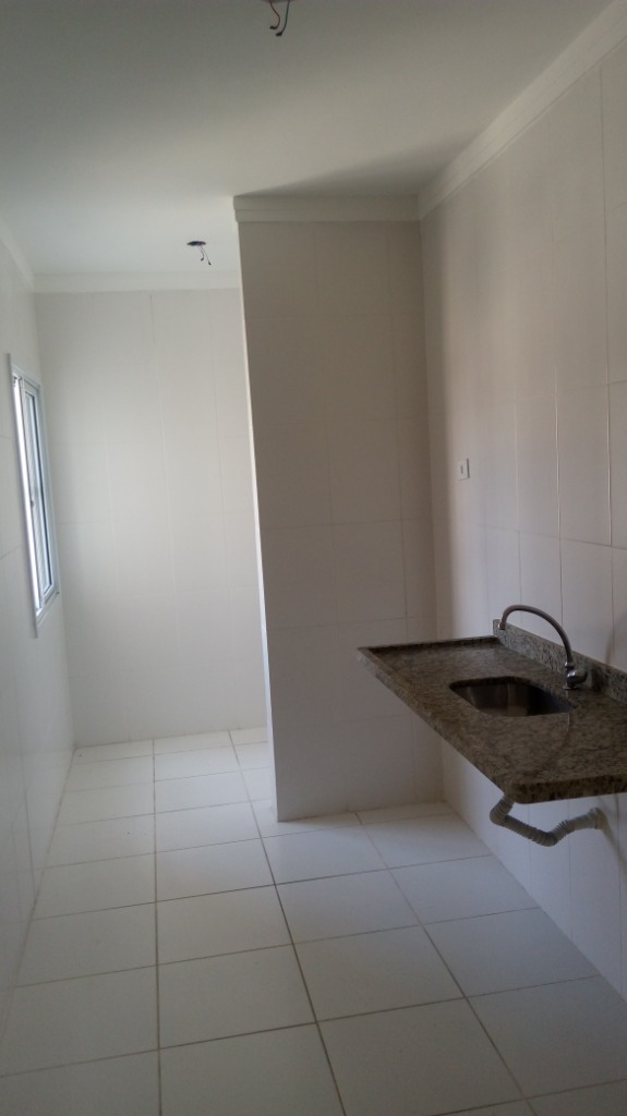 Apartamento para alugar com 2 quartos, 77m² - Foto 4