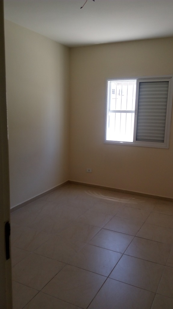 Apartamento para alugar com 2 quartos, 77m² - Foto 15