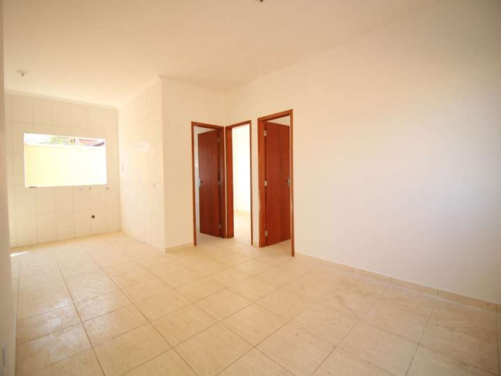 Casa à venda com 2 quartos, 48m² - Foto 5