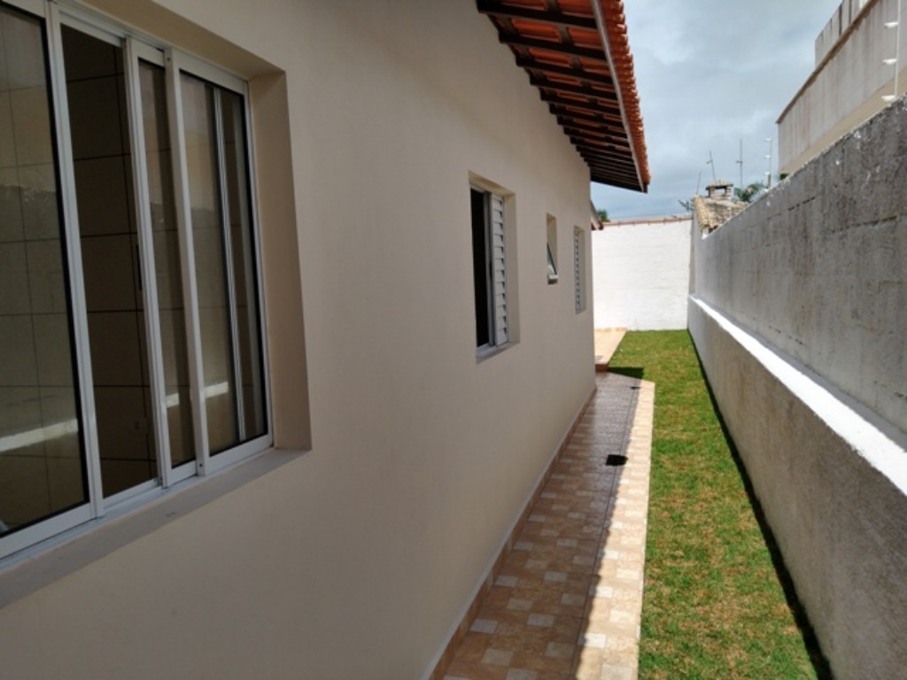 Casa à venda com 2 quartos, 73m² - Foto 11