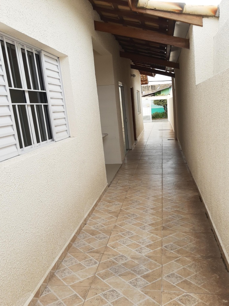 Casa à venda com 2 quartos, 70m² - Foto 13