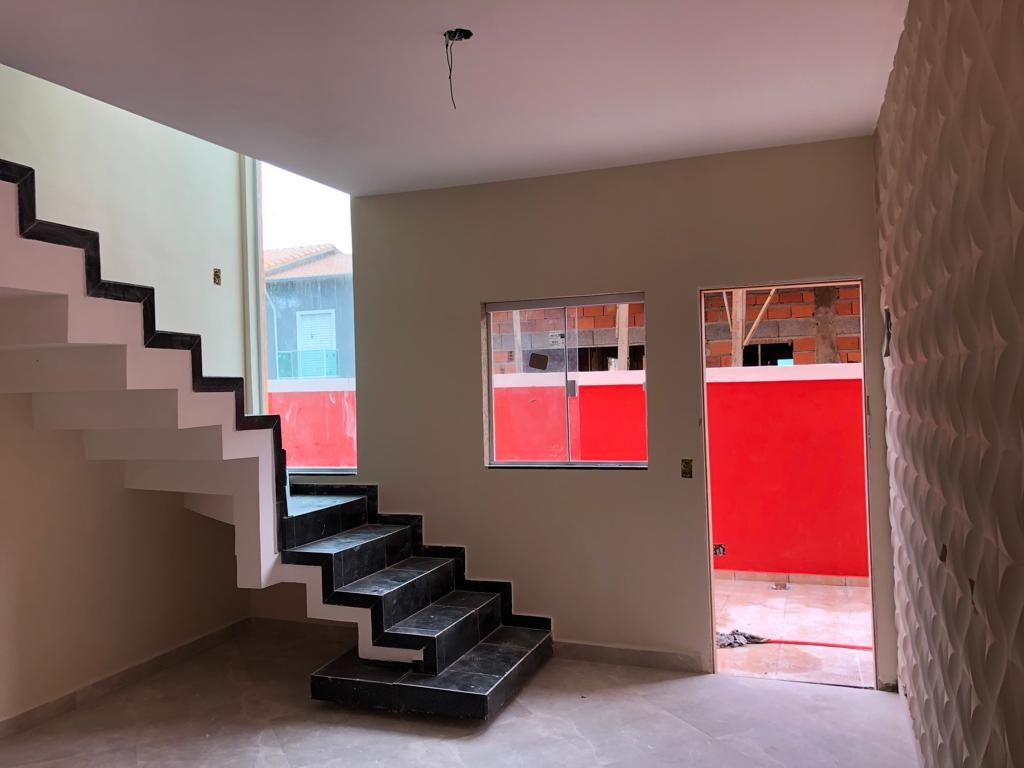 Casa à venda com 2 quartos, 65m² - Foto 18