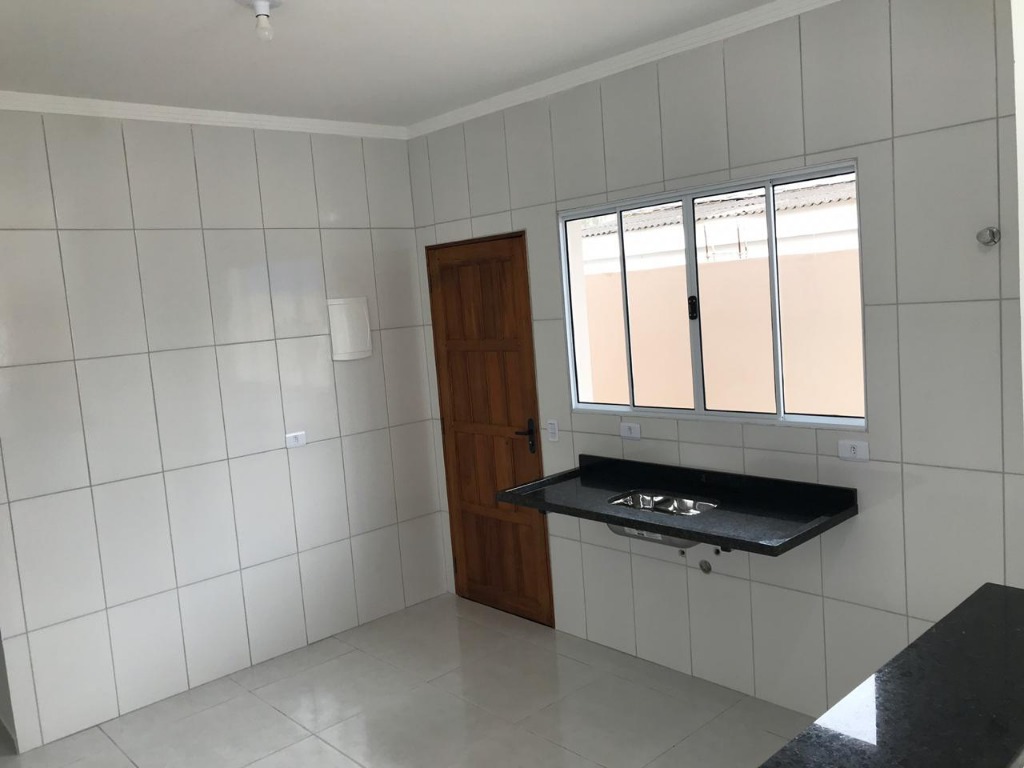 Casa à venda com 2 quartos, 62m² - Foto 13