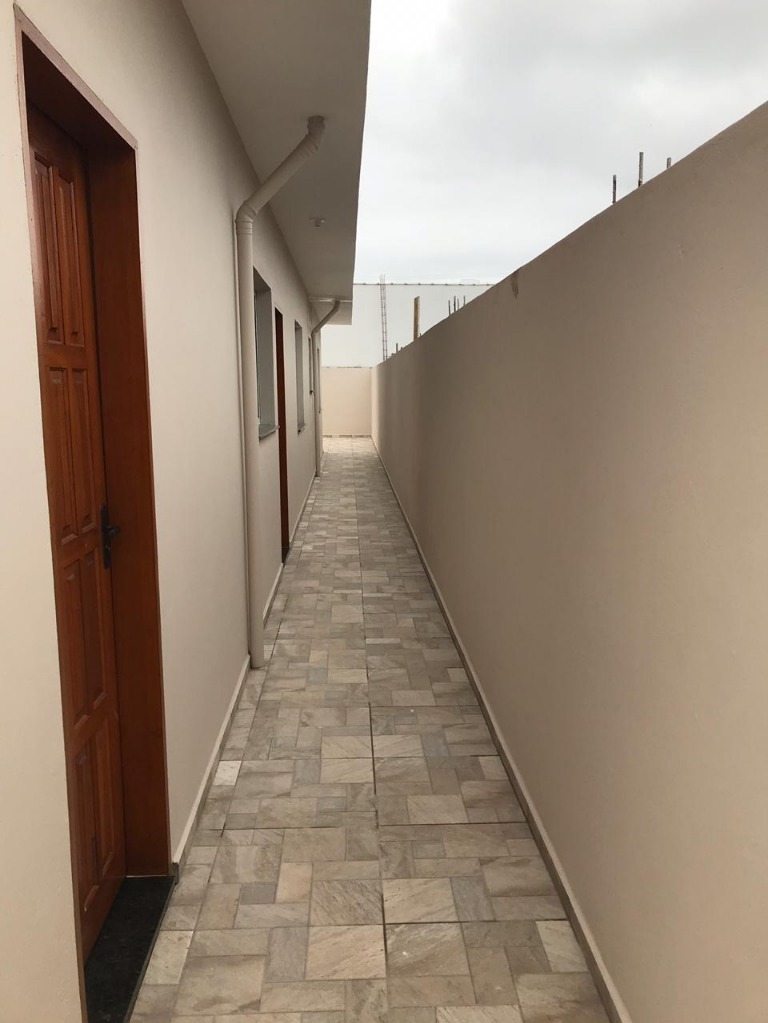 Casa à venda com 2 quartos, 62m² - Foto 18