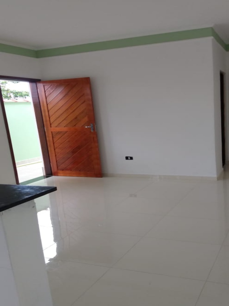 Casa à venda com 2 quartos, 60m² - Foto 12