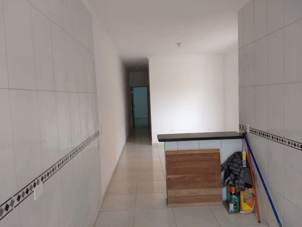 Casa à venda com 2 quartos, 68m² - Foto 9