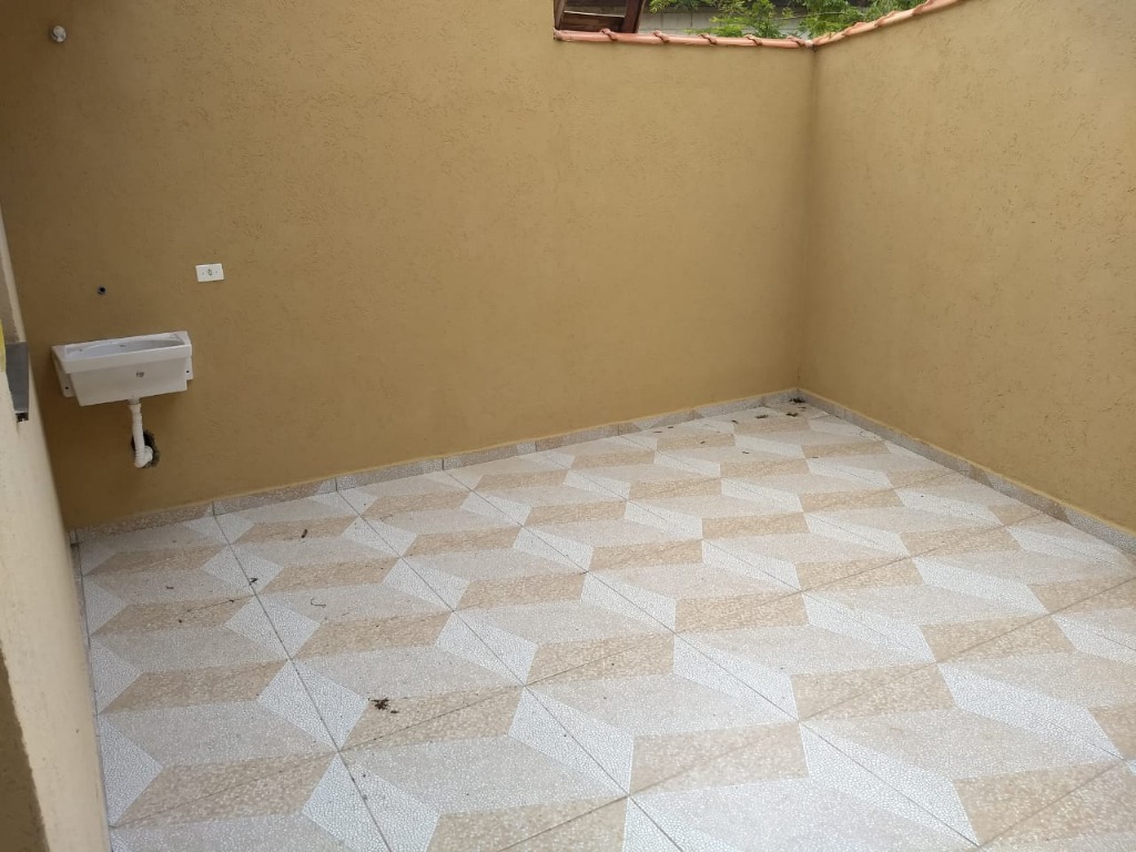 Casa à venda com 2 quartos, 68m² - Foto 11