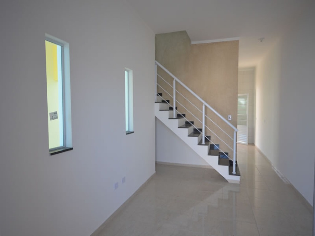 Casa à venda com 2 quartos, 107m² - Foto 6