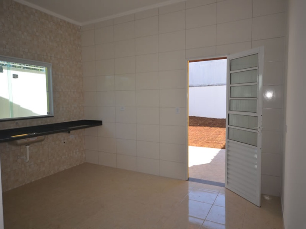 Casa à venda com 2 quartos, 107m² - Foto 12