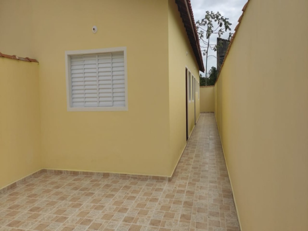 Casa à venda com 2 quartos, 60m² - Foto 9