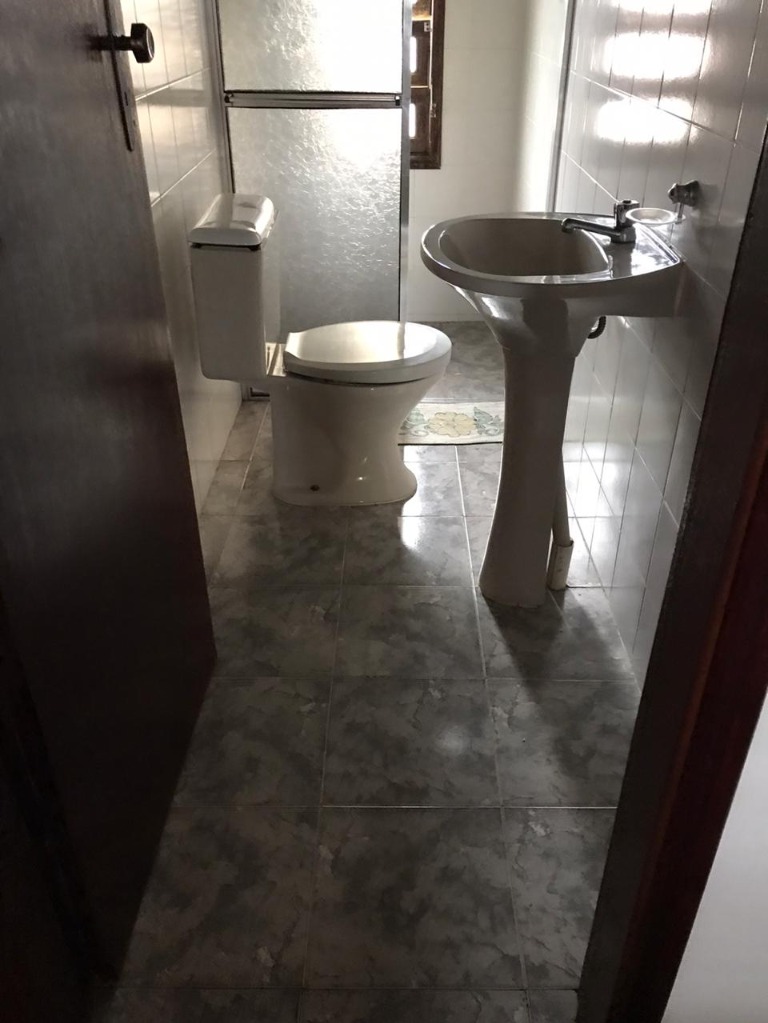 Casa à venda com 4 quartos, 200m² - Foto 17