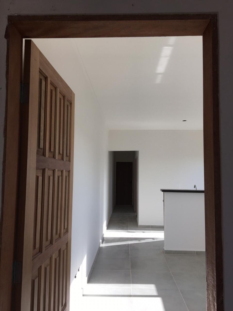 Casa à venda com 2 quartos, 56m² - Foto 3