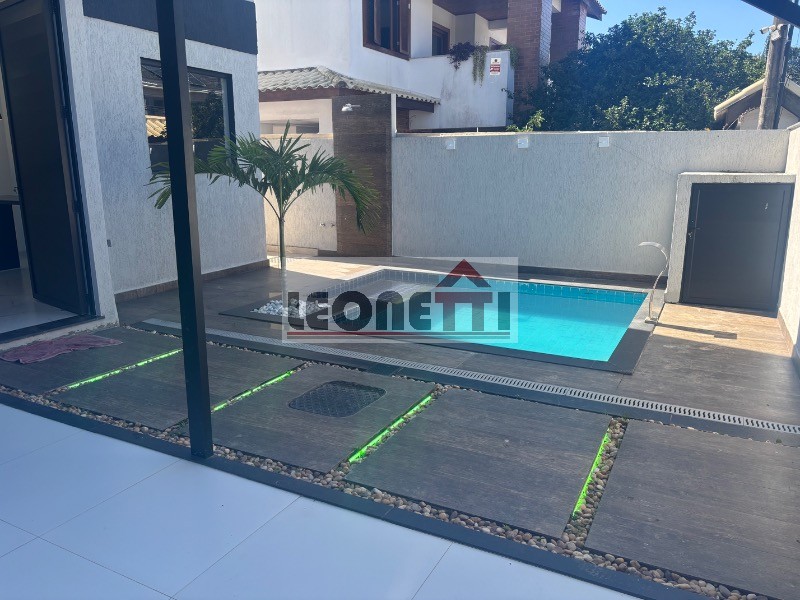 Casa, 4 quartos - Foto 1