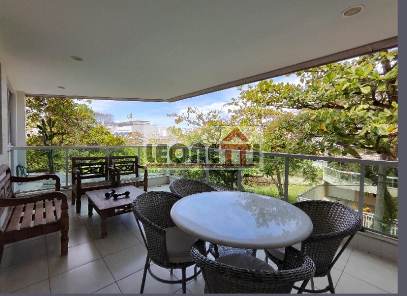 Apartamento, 3 quartos, 125 m² - Foto 2
