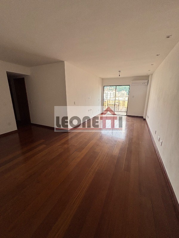 Apartamento, 3 quartos, 136 m² - Foto 4
