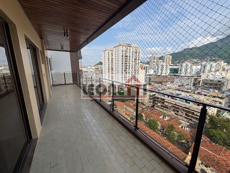 Apartamento, 3 quartos, 136 m² - Foto 1