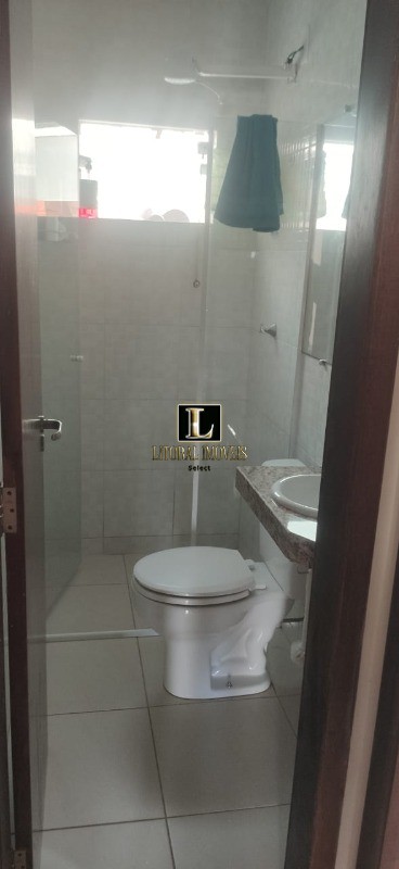 Casa para Comprar em ESPINHEIROS - ITAJAÍ - SC