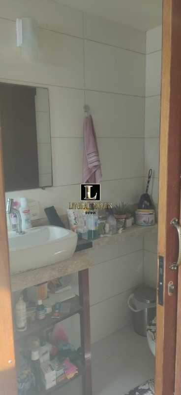 Casa para Comprar em ESPINHEIROS - ITAJAÍ - SC