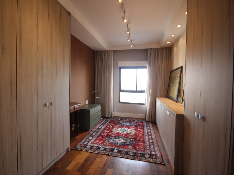 Apartamento à venda com 5 quartos, 213m² - Foto 13