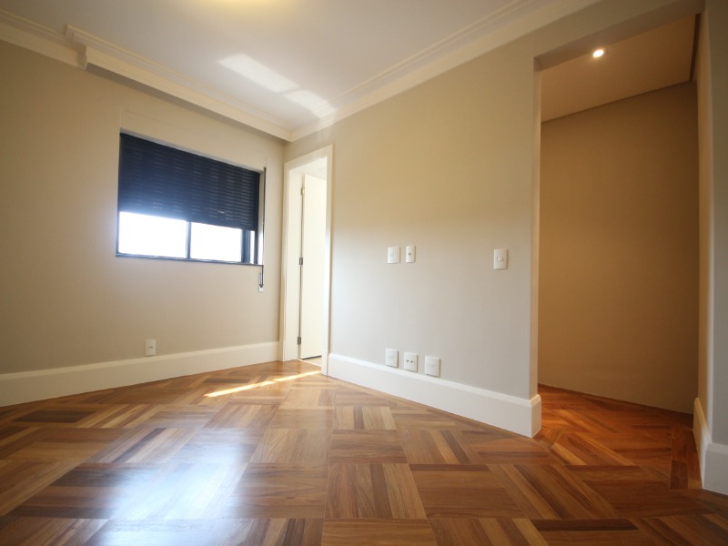 Apartamento à venda com 3 quartos, 285m² - Foto 18