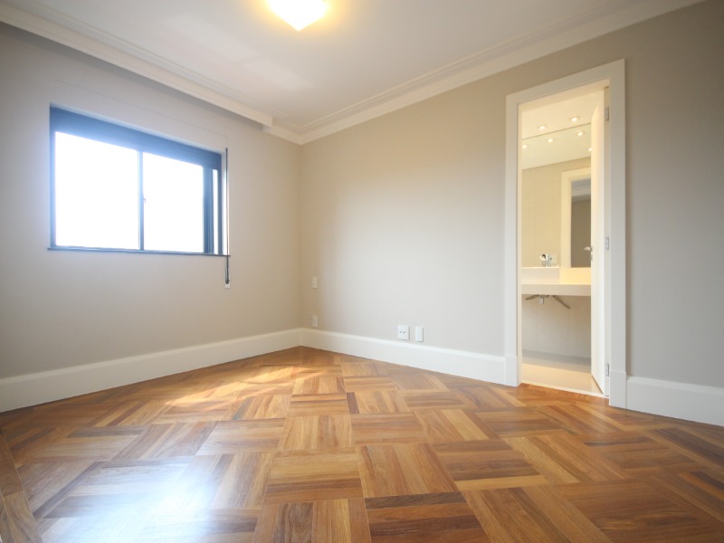 Apartamento à venda com 3 quartos, 285m² - Foto 19