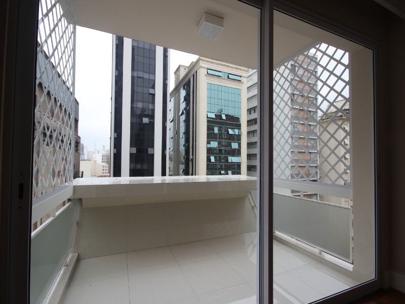 Apartamento à venda com 3 quartos, 210m² - Foto 22