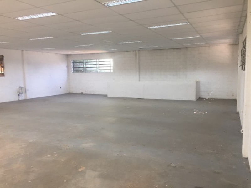 Depósito-Galpão-Armazém à venda, 1400m² - Foto 11