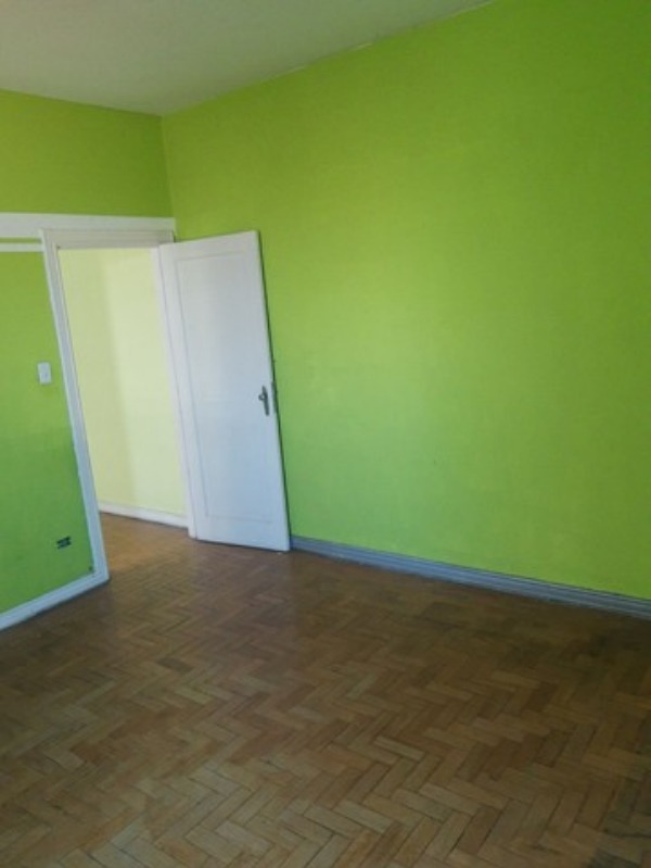 Apartamento à venda com 2 quartos, 135m² - Foto 2