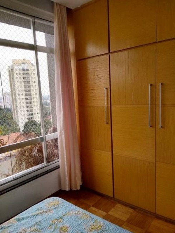 Apartamento à venda com 4 quartos, 200m² - Foto 7