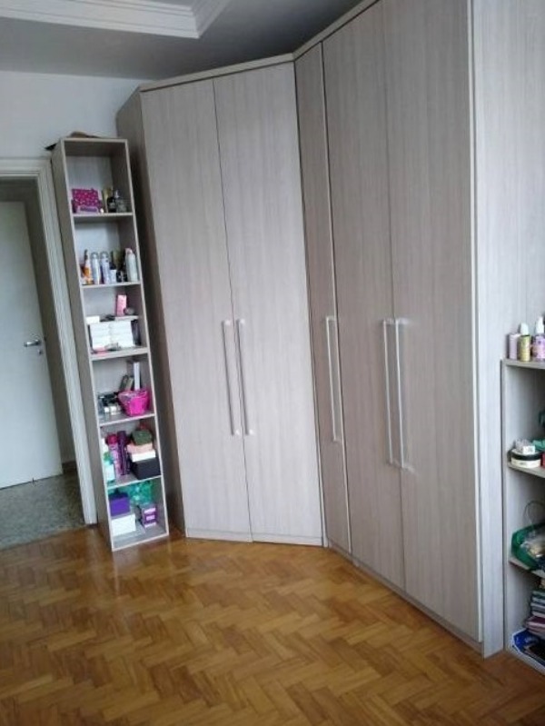 Apartamento à venda com 4 quartos, 200m² - Foto 6