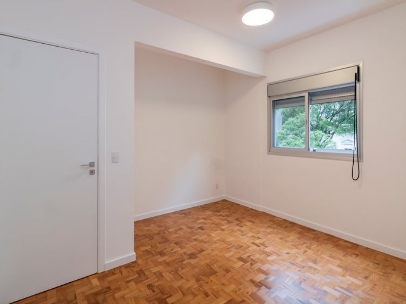 Apartamento à venda com 3 quartos, 130m² - Foto 13