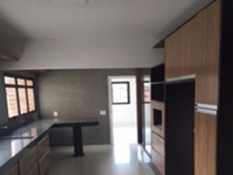 Apartamento à venda com 3 quartos, 224m² - Foto 6