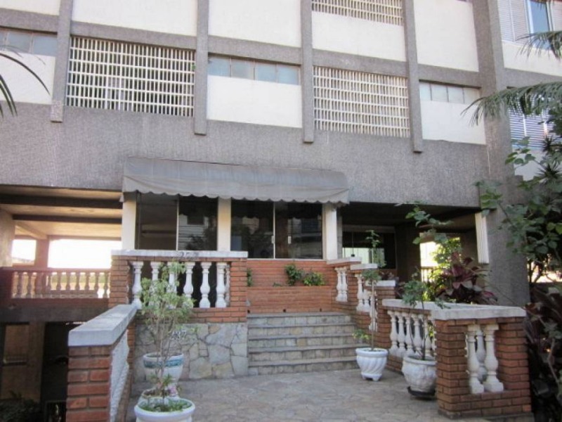 Apartamento à venda com 4 quartos, 200m² - Foto 11