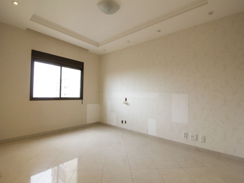 Apartamento à venda com 4 quartos, 244m² - Foto 6