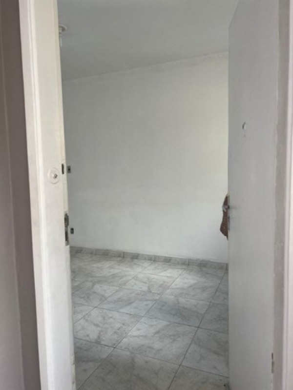 Apartamento à venda com 2 quartos, 70m² - Foto 6