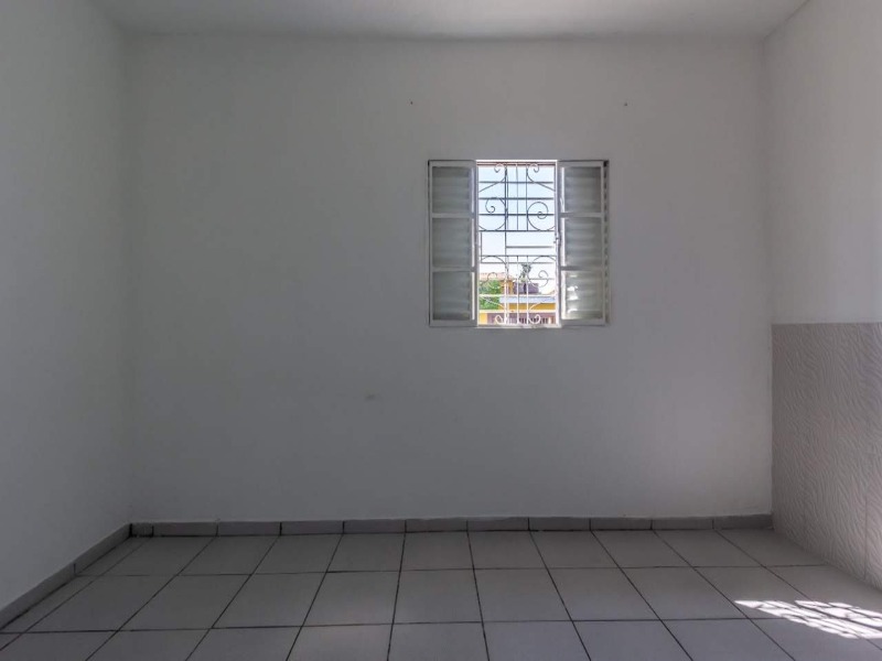 Casa à venda com 4 quartos, 150m² - Foto 8