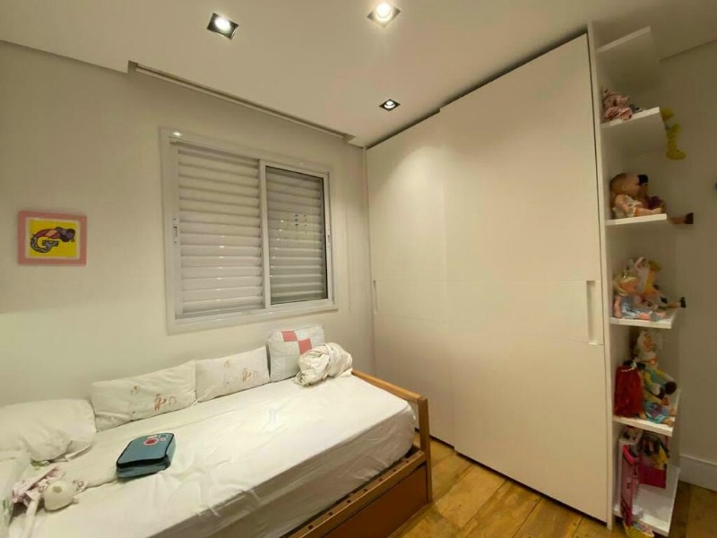 Apartamento à venda com 3 quartos, 119m² - Foto 7