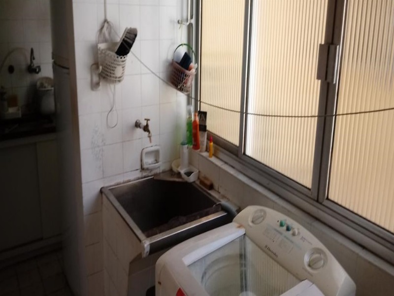 Apartamento à venda com 2 quartos, 100m² - Foto 13