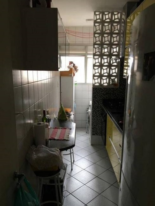 Apartamento à venda com 2 quartos, 65m² - Foto 9