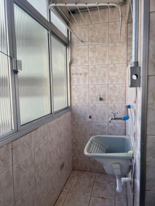 Apartamento à venda com 2 quartos, 70m² - Foto 10