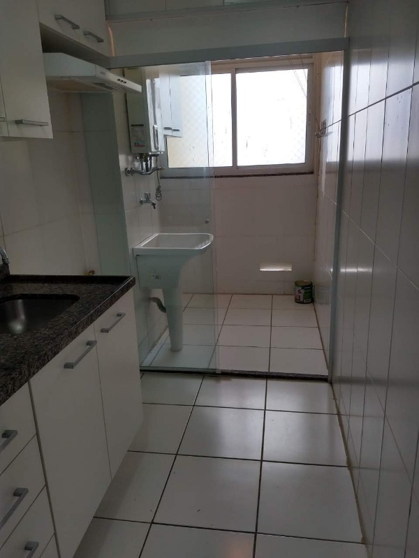 Apartamento à venda com 2 quartos, 60m² - Foto 5