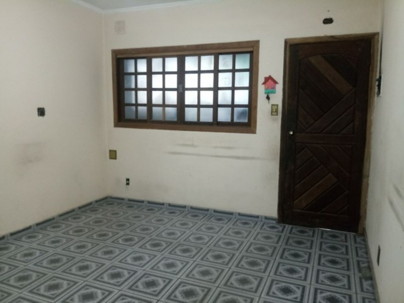 Casa à venda com 3 quartos, 135m² - Foto 3