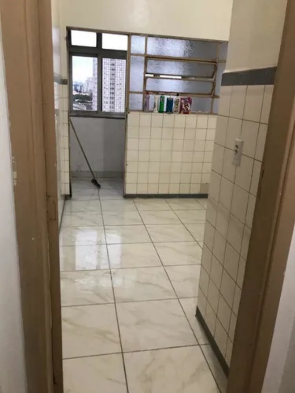 Apartamento à venda com 1 quarto, 47m² - Foto 9