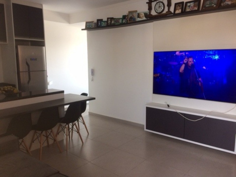 Apartamento à venda com 2 quartos, 50m² - Foto 1