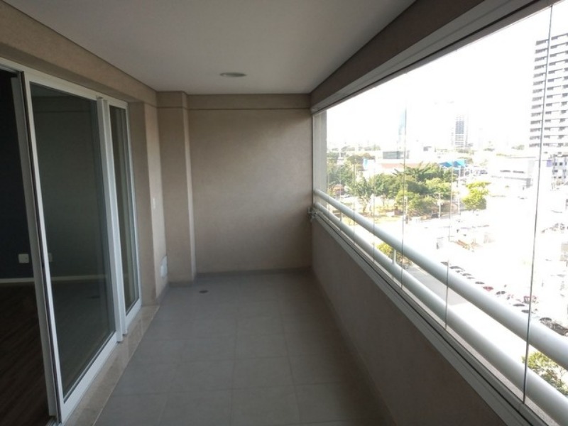 Apartamento à venda com 2 quartos, 67m² - Foto 3