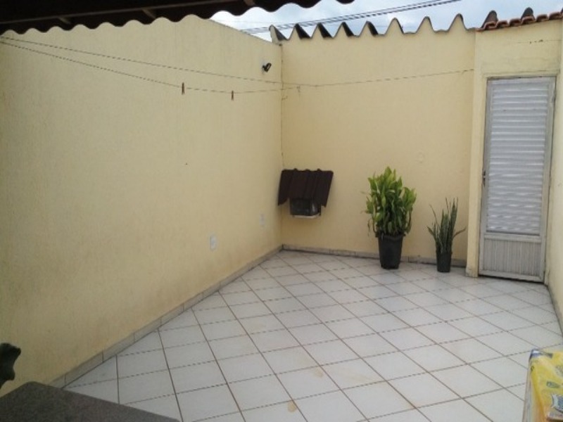 Casa à venda com 4 quartos, 150m² - Foto 13